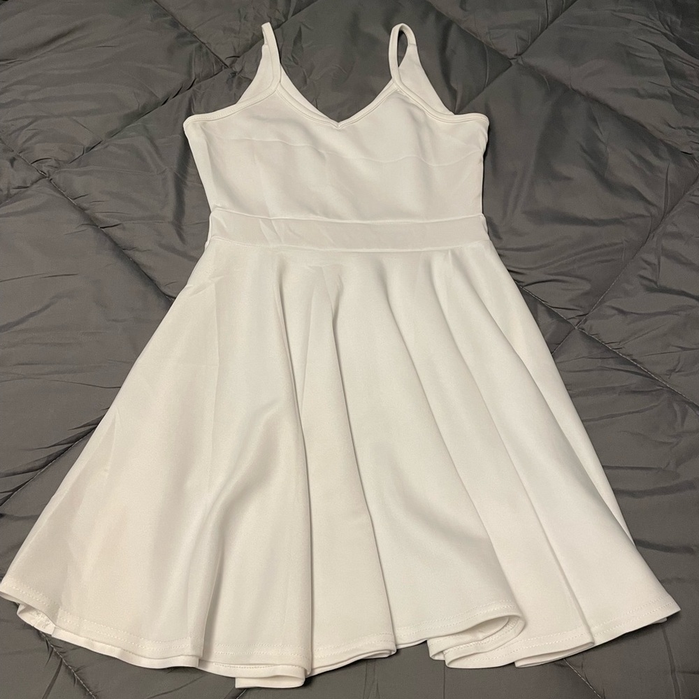 Simple white dress with spaghetti straps size Small